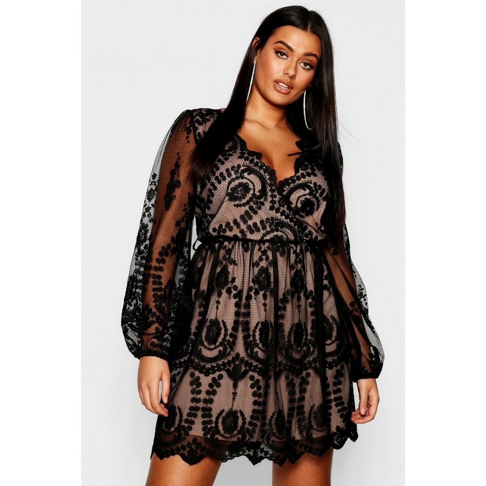 Boohoo Lace Plunge Skater Dress
